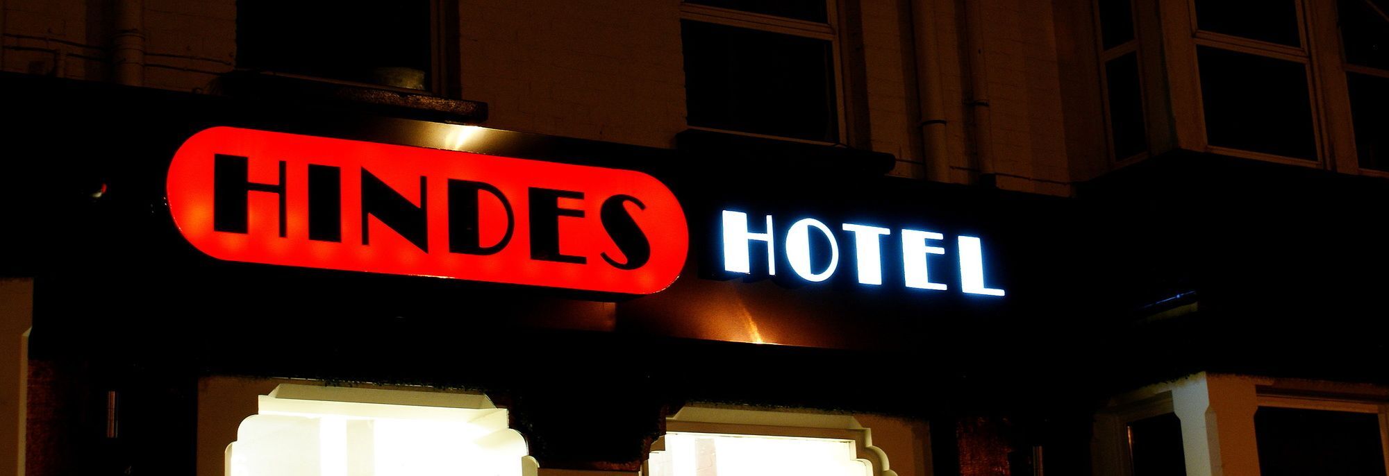 The Hindes Hotel Хароу Екстериор снимка
